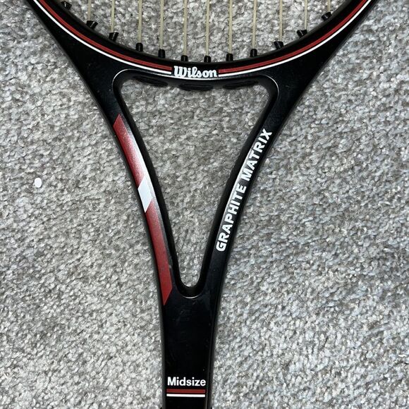 Wilson Graphite Matrix MidSize vintage Tennis Racquet size 4 1/4 L2 leather grip - Picture 2 of 7